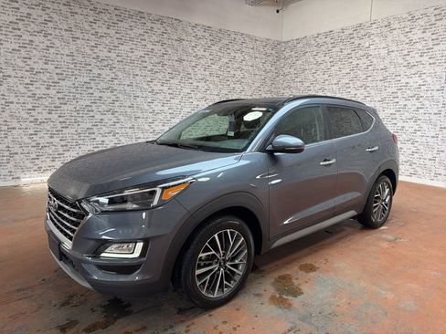 Used 2019 Hyundai Tucson Ultimate w/ Cargo Package FWD image 3