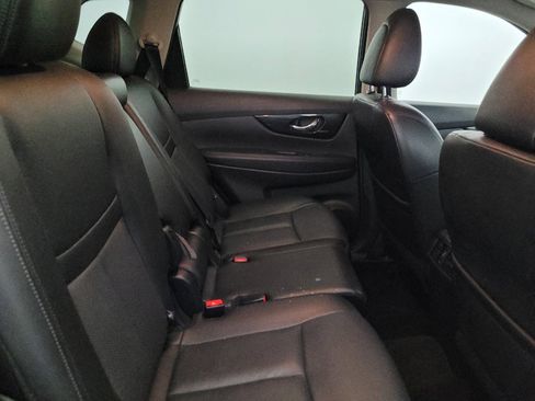 Used 2019 Nissan Rogue SL AWD/4WD image 19