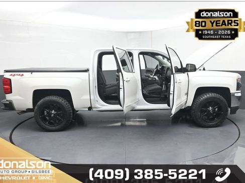 Used 2018 Chevrolet Silverado 1500 LT w/ Texas Edition AWD/4WD image 21