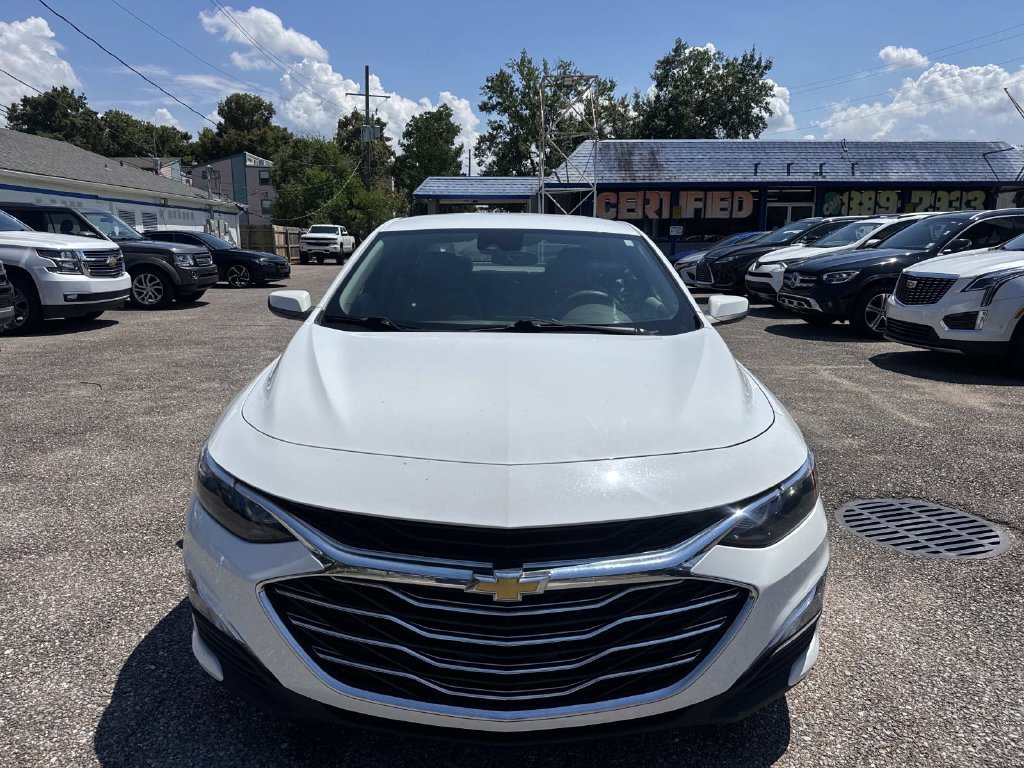 Used 2023 Chevrolet Malibu LS w/ Driver Confidence Package FWD image 2
