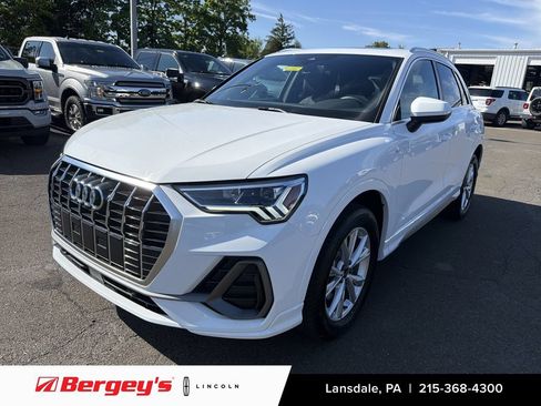 Used 2025 Audi Q3 2.0T Premium Plus w/ Premium Plus Package AWD/4WD image 1