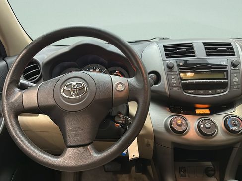 Used 2011 Toyota RAV4 4WD w/ Base L4 Extra Value Pkg image 23