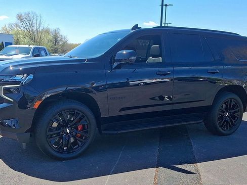 Certified 2023 Chevrolet Tahoe RST w/ Luxury Package AWD/4WD image 7