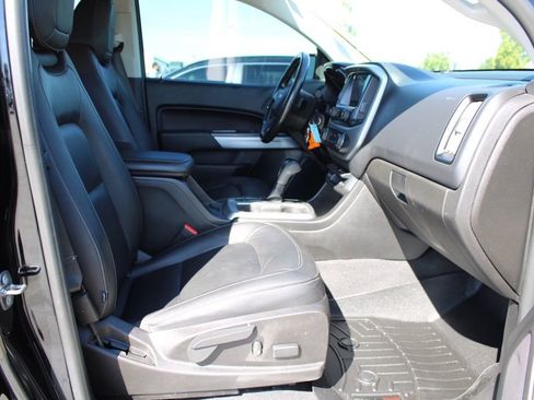 Used 2020 Chevrolet Colorado ZR2 image 18