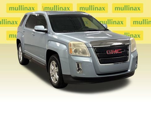Used 2015 GMC Terrain SLE FWD image 2