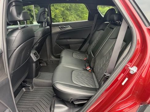 Used 2024 Kia Sportage X-Pro AWD/4WD image 18