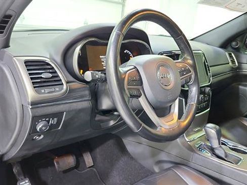 Used 2020 Jeep Grand Cherokee Limited RWD image 10