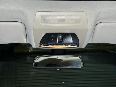 Used 2011 BMW 535i Sedan image 33