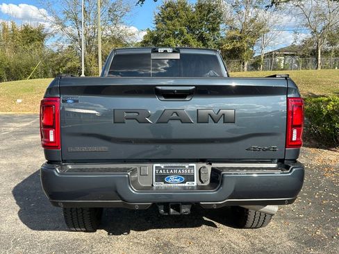 Used 2025 RAM 2500 Laramie w/ Night Edition image 45