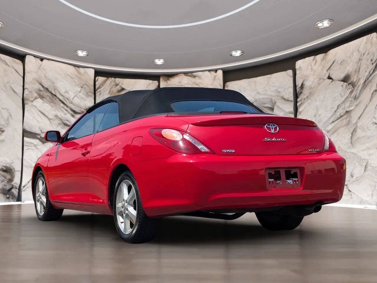 Used 2006 Toyota Solara SE FWD image 6