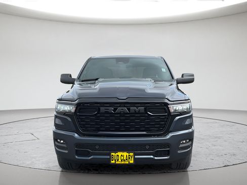 New 2026 RAM 1500 Express AWD/4WD image 8