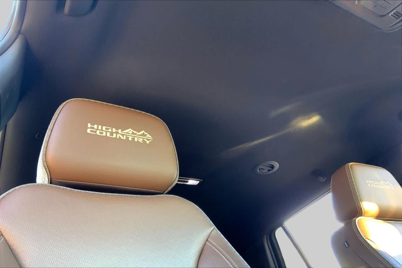 Used 2021 Chevrolet Tahoe High Country RWD image 13