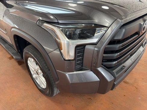 Used 2024 Toyota Tundra SR5 AWD/4WD image 9