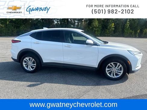 Used 2025 Buick Envista Preferred FWD image 4