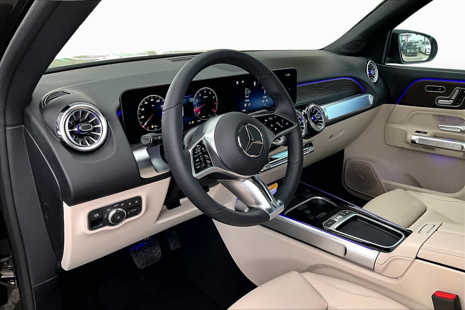 Used 2026 Mercedes-Benz GLB 250 image 10