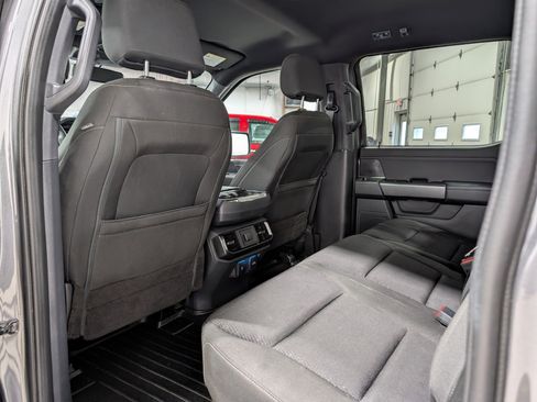 Used 2022 Ford F150 XLT w/ Equipment Group 302A High image 19