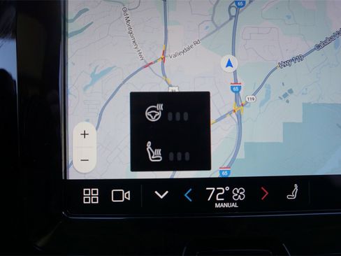 Used 2024 Volvo XC60 B5 Plus w/ Protection Package Premier image 12