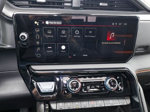 New 2026 GMC Sierra 2500 AT4 w/ AT4 Premium Plus Package image 16