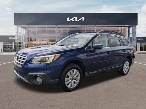Used 2017 Subaru Outback 2.5i Premium image 6