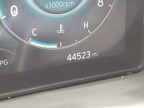 Used 2024 Hyundai Tucson Limited image 32