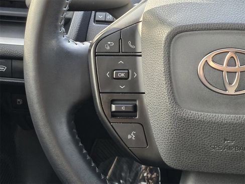Used 2024 Toyota Prius LE image 14