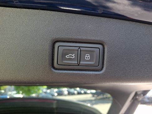 Used 2025 Audi Q5 Premium Plus AWD/4WD image 30