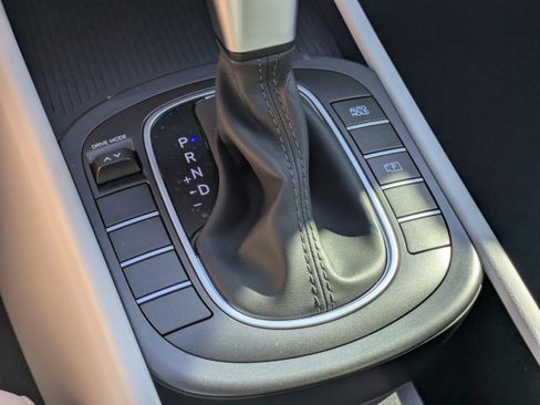 New 2026 Hyundai Kona SE image 28