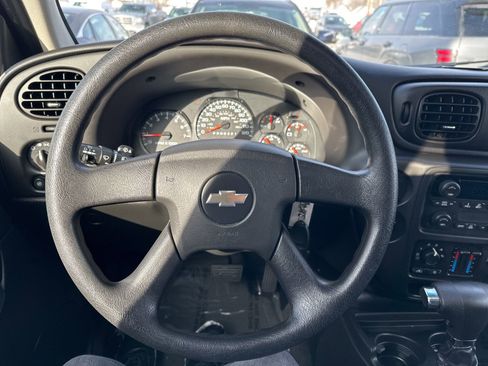 Used 2009 Chevrolet TrailBlazer LT w/ Sun And Sound Package image 41