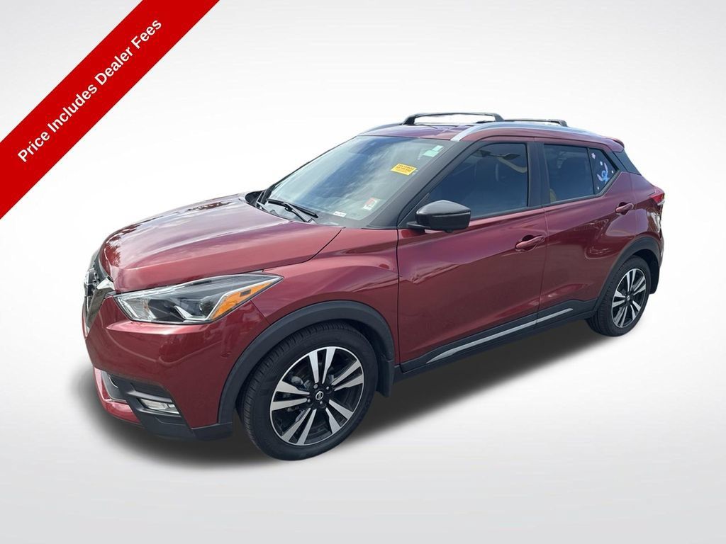 Used 2020 Nissan Kicks SR w/ SR Premium Package FWD image 1