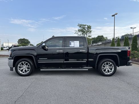 Used 2018 GMC Sierra 1500 SLT w/ Enhanced Driver Alert Package RWD image 9