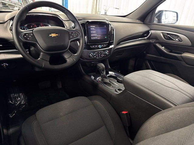 Used 2023 Chevrolet Traverse LT AWD/4WD image 6