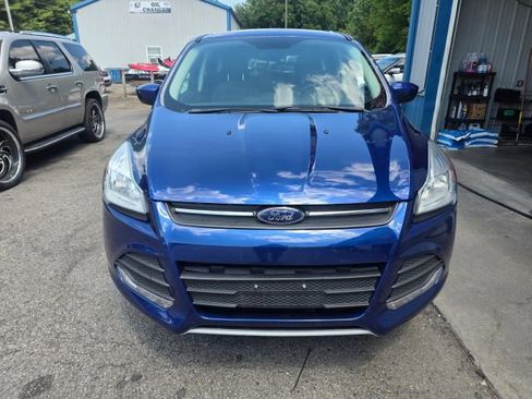 Used 2016 Ford Escape SE AWD/4WD image 2
