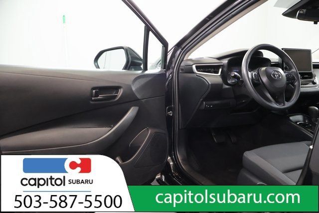 Used 2024 Toyota Corolla LE FWD image 8