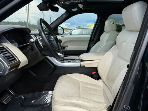 Used 2017 Land Rover Range Rover Sport Supercharged AWD/4WD image 2