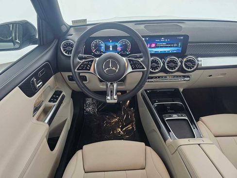 Certified 2025 Mercedes-Benz GLB 250 GLB 250 image 18
