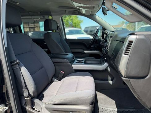 Used 2018 Chevrolet Silverado 1500 LT w/ Texas Edition AWD/4WD image 6