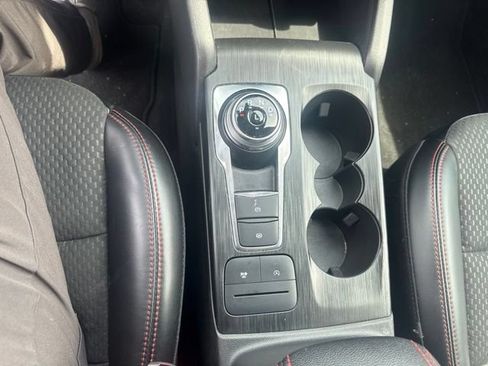 Used 2024 Ford Escape ST-Line FWD image 27