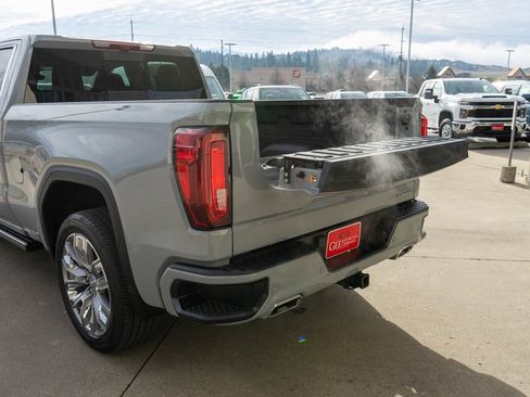 Used 2025 GMC Sierra 1500 Denali w/ Denali Reserve Package image 36