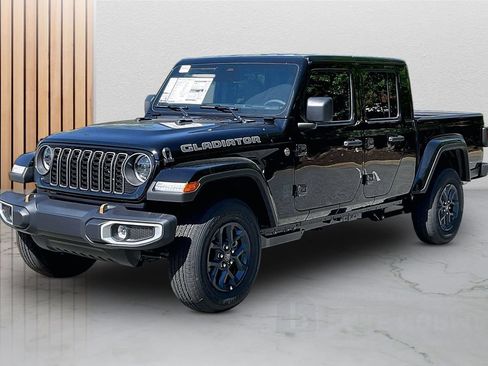 New 2026 Jeep Gladiator Sport AWD/4WD image 4