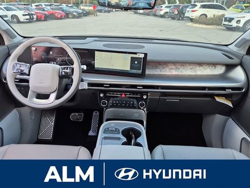 New 2026 Hyundai Ioniq 9 Calligraphy AWD/4WD image 25