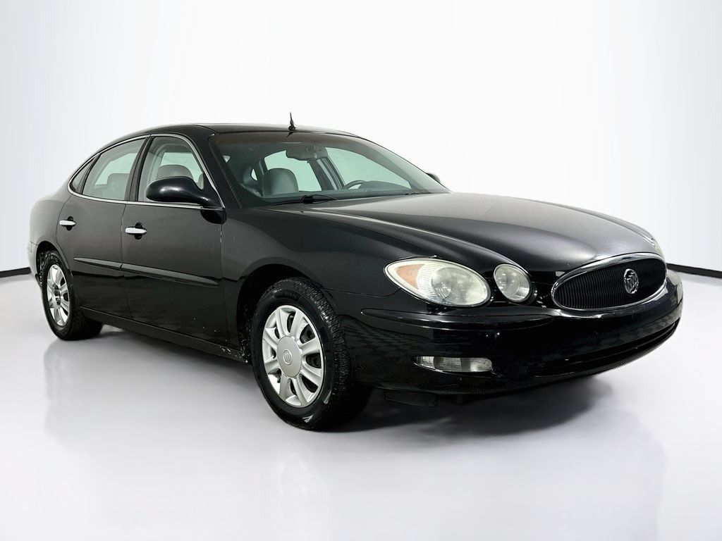 Used 2005 Buick LaCrosse CX w/ Silver Convenience Package FWD image 2