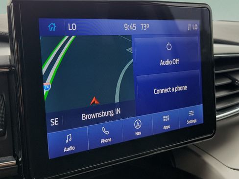 Used 2022 Ford Explorer XLT w/ Equipment Group 202A AWD/4WD image 25