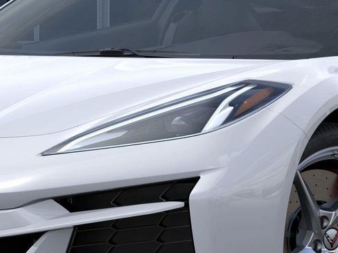 New 2025 Chevrolet Corvette E-Ray image 10
