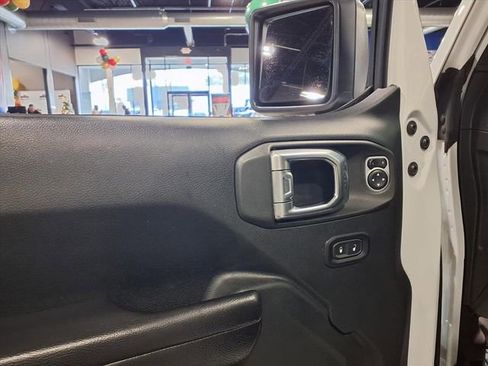 Used 2018 Jeep Wrangler Unlimited Sport S image 16