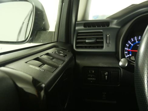 Used 2014 Toyota 4Runner Trail image 19