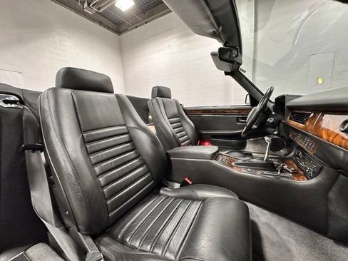 Used 1993 Jaguar XJS 4.0 Convertible RWD image 33