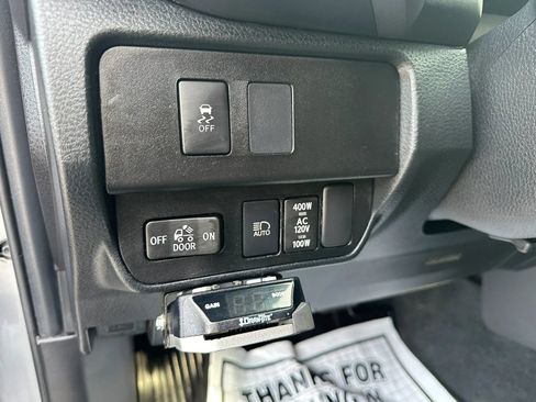 Used 2021 Toyota Tacoma TRD Off-Road AWD/4WD image 13