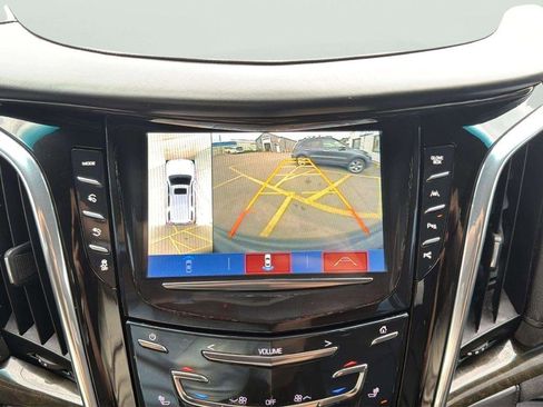 Used 2017 Cadillac Escalade Platinum AWD/4WD image 40