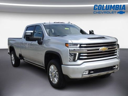 Used 2022 Chevrolet Silverado 2500 High Country w/ Z71 Off-Road Package AWD/4WD image 8