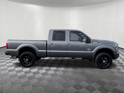 Used 2011 Ford F250 Lariat w/ Lariat Interior Pkg AWD/4WD image 7